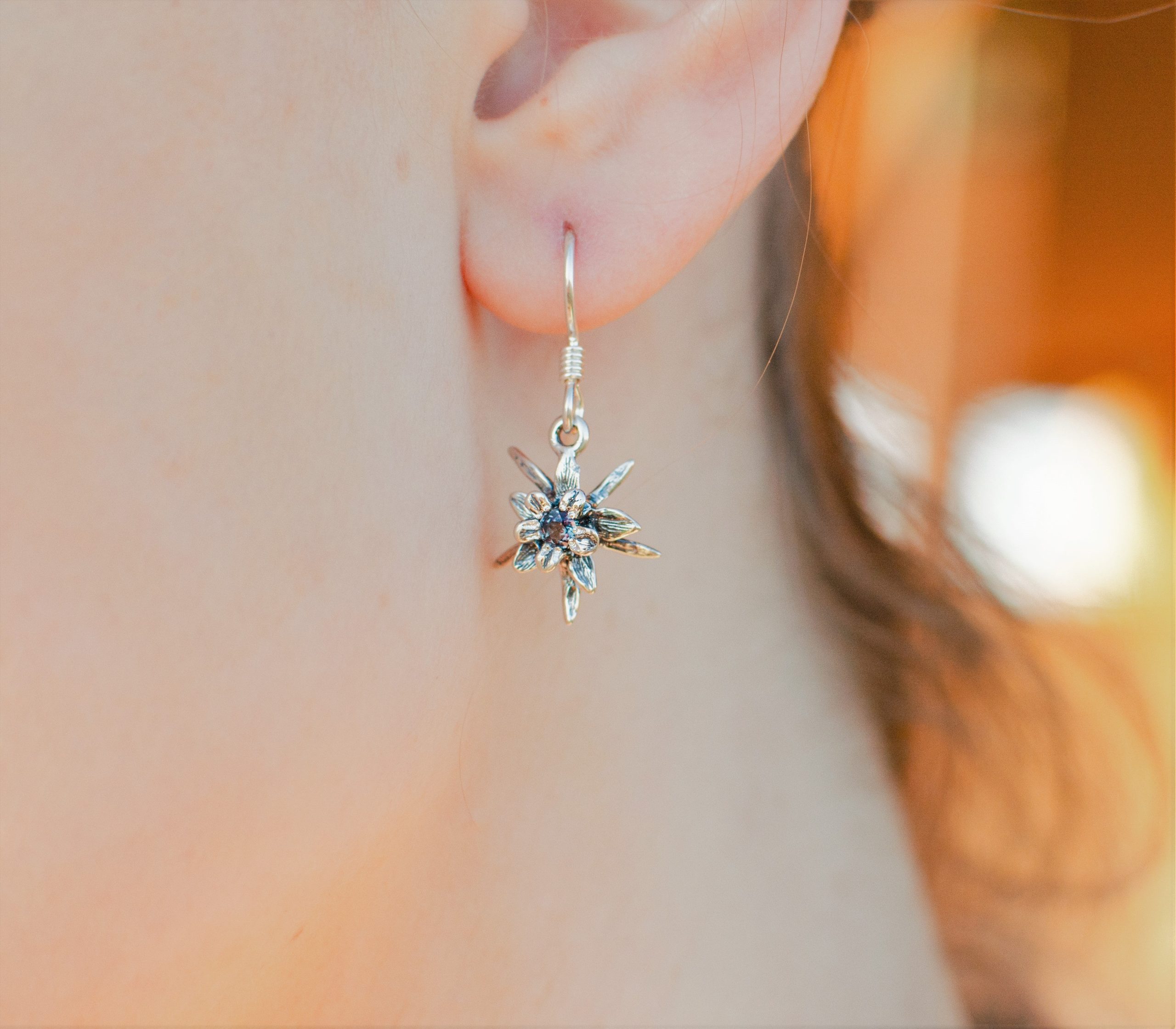 Columbine Stone Drops - Image 4