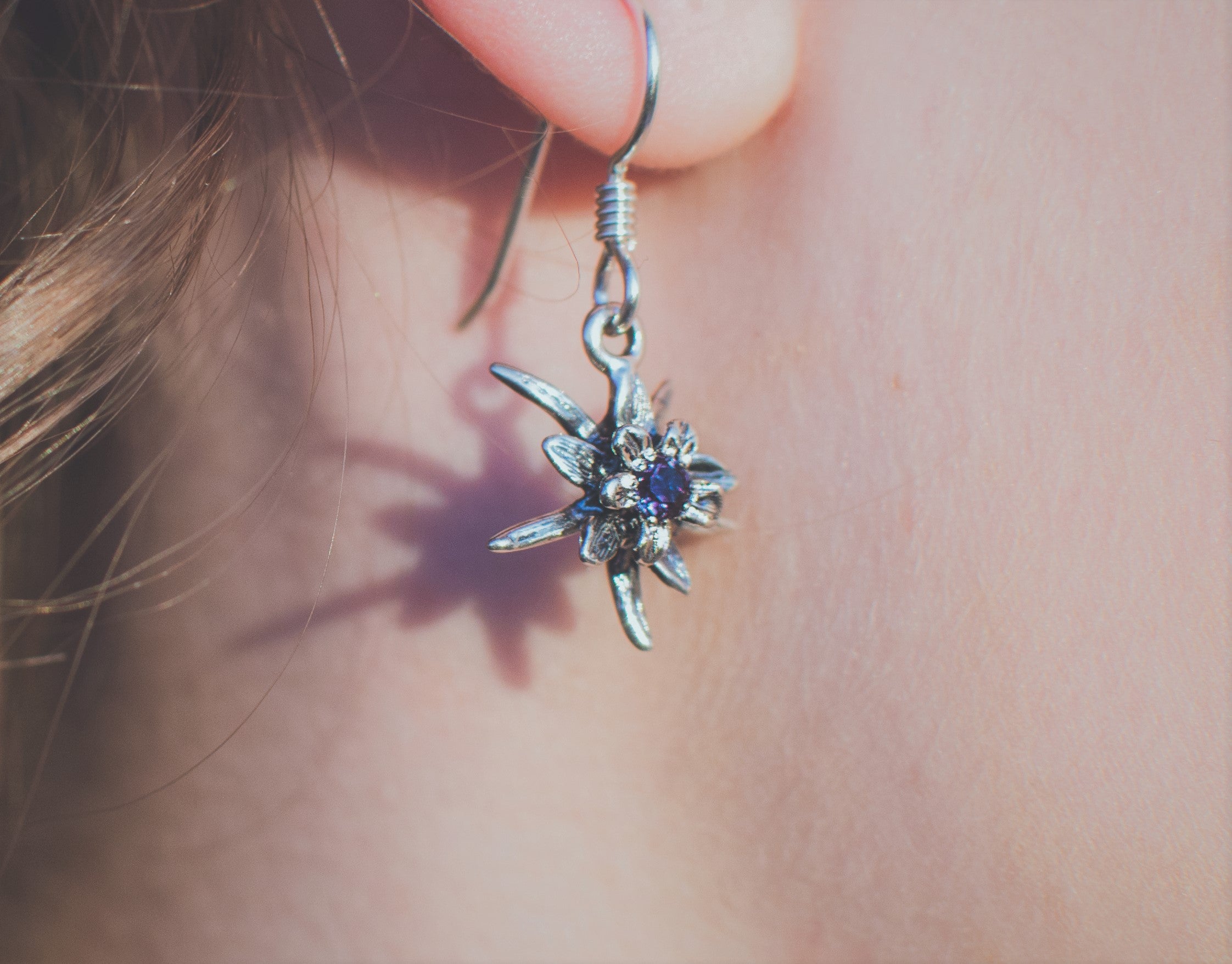 Columbine Stone Drops - Image 9