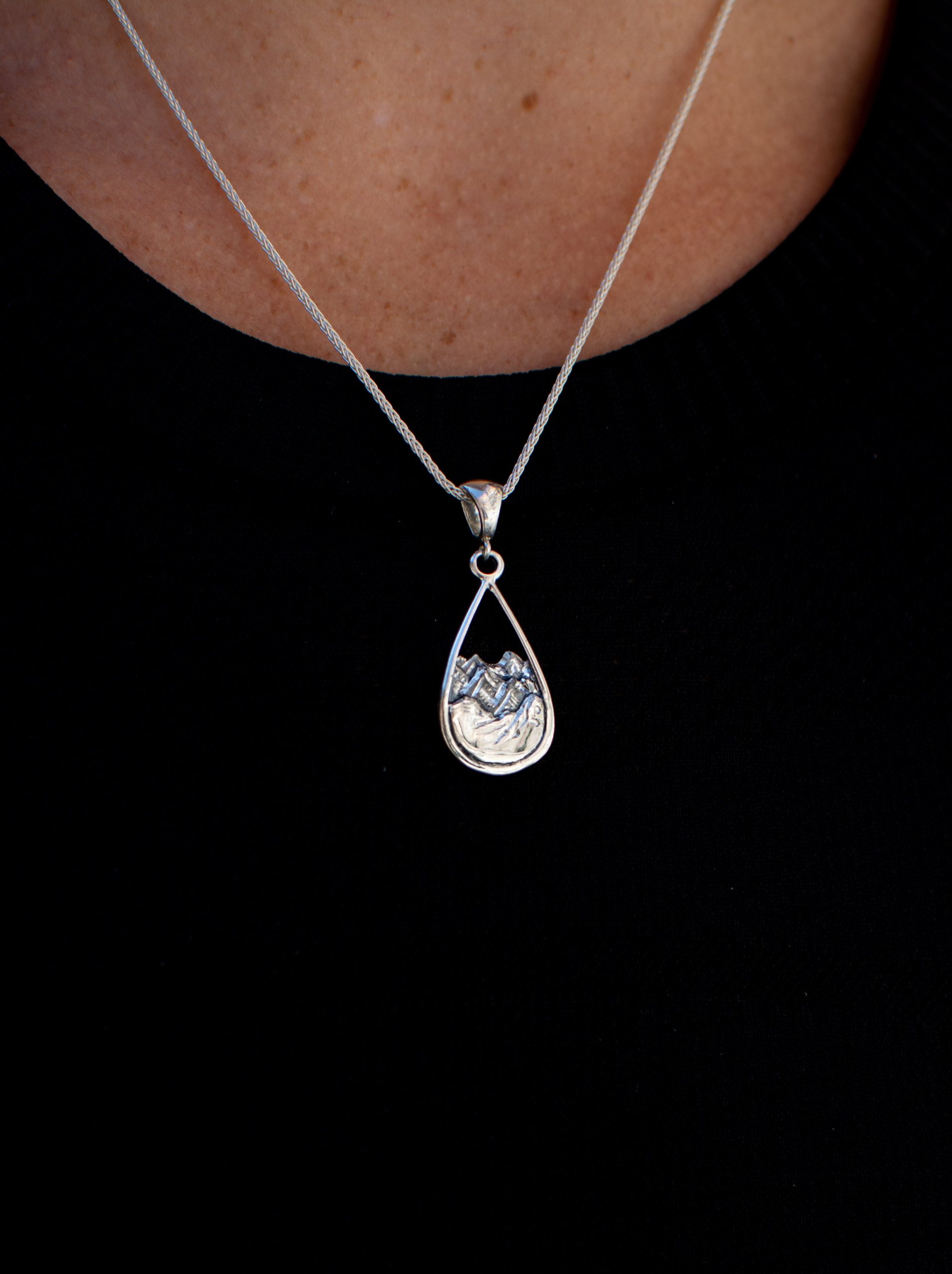 Teardrop Mountain Pendant - Image 3